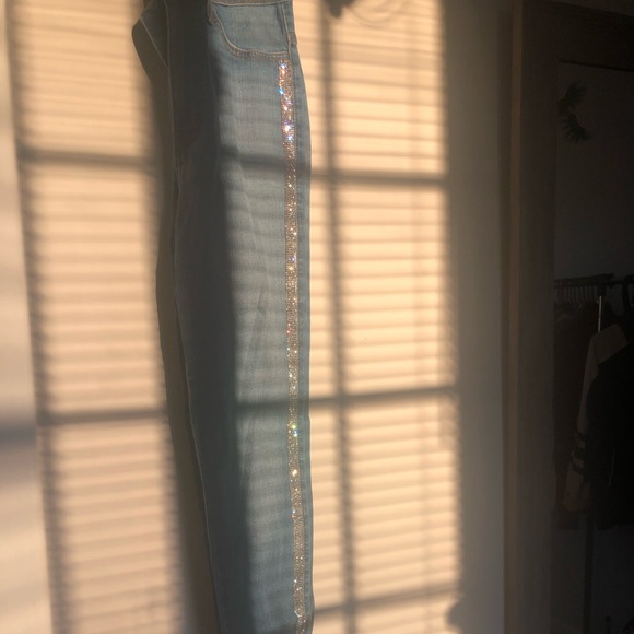 Embellished Jeans✨ - Picture 1 of 4